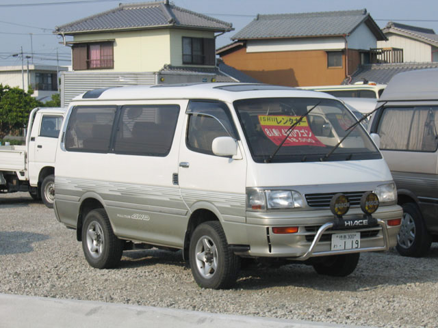 トヨタ ハイエース 4ＷＤ